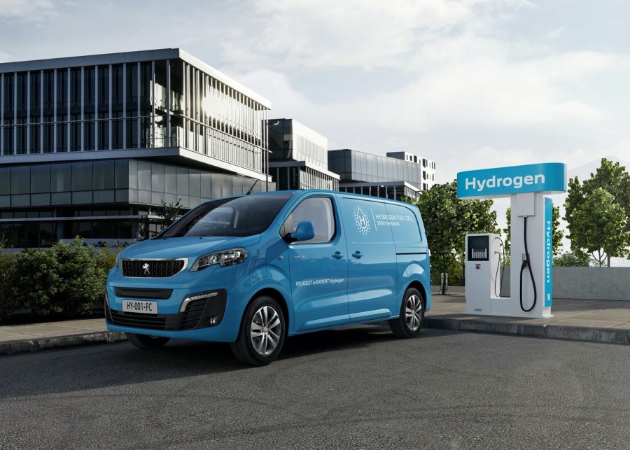 Peugeot e-Expert bude jezdit na vodík, bohužel zatím ne v Čechách
