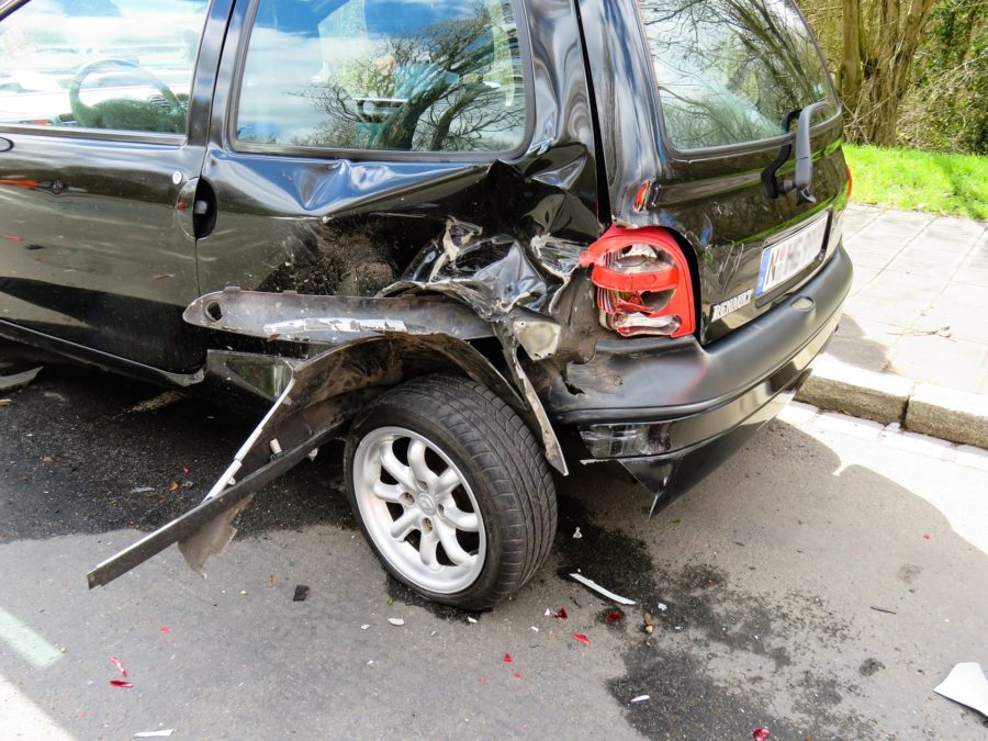 Až 80 procent ojetých vozů je opraveno po havárii, skoro 70 procent kupujících se to ale nedozví