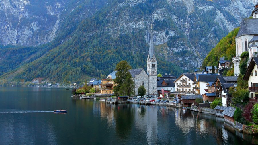 Rakousko dalo turistům červenou, od pondělí se země uzavře