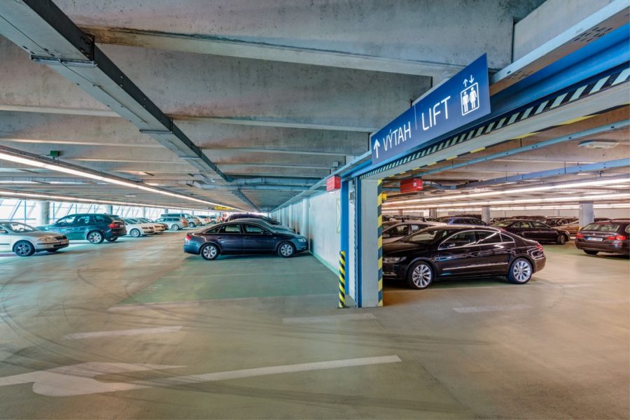 Pražské letiště: Jak se na něj dostat a kde zaparkovat