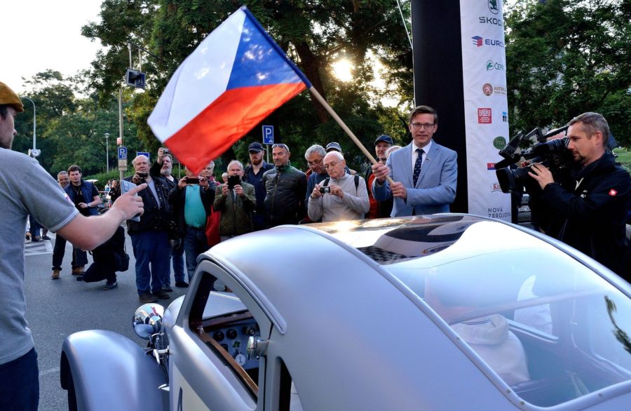 Závod 1000 mil československých vyhrála Tatra 57 Sport Cabrio z roku 1932